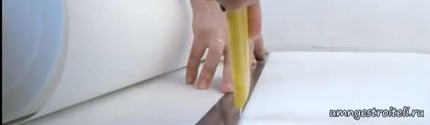 Как клеить стеклообои внахлёст