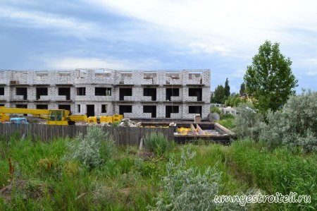 Строительство в Бердянске на средней косе