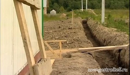 Закладка фундамента