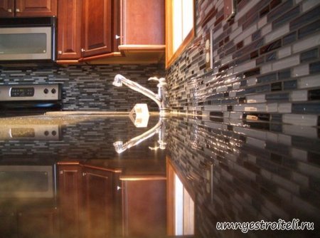 Фартук на кухне из плитки мозаики + фото