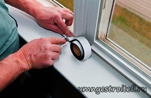 Уход за деревянными окнами.