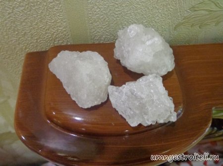 Соль в соляной лампе