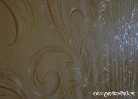 Обои в спальне