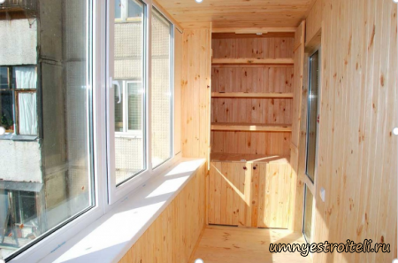 Отделка балкона вагонкой