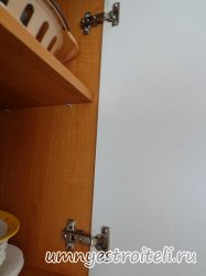 замена навесов на двери кухонного шкафа