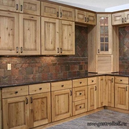 Мебель для кухни из дерева Донецк