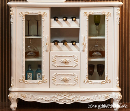 Комод из дерева в Донецке