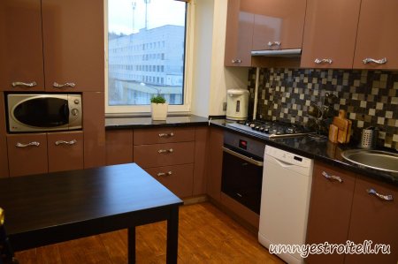 Дизайн маленькой кухни 9