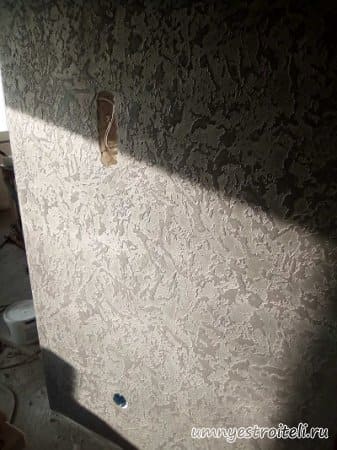 штукатурка Гротто на стене