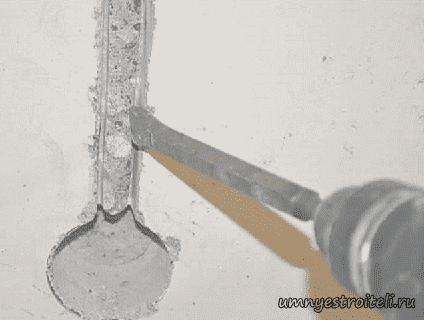 Устройство штробы перфоратором