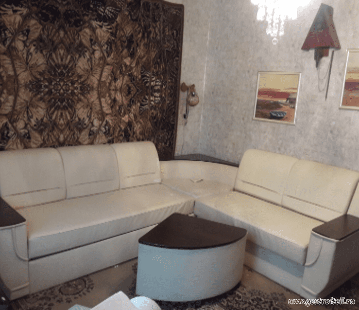 Перетяжка дивана на шесть посадочных мест и банкетка