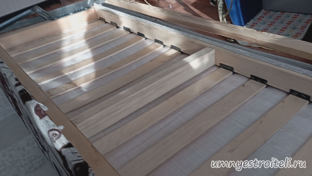 Глухо собранный каркас дивана