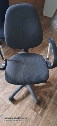 Перетяжка офисного кресла 4500 руб.