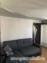 Цена на перетяжку дивана с двумя посадочными и одним метом для сна обходится в районе 30 000