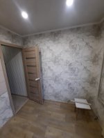 Капитальный ремонт спальни Донецк стены обои, пол линолеум, потолок натяжной