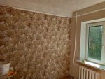 Поклейка обоев в будёновском рне Донецка 3